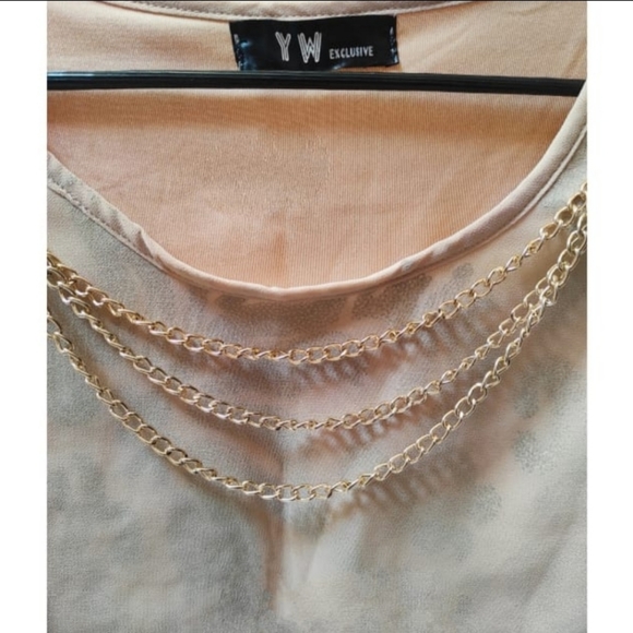 Sequenced top with detachable chain - Picture 4 of 5